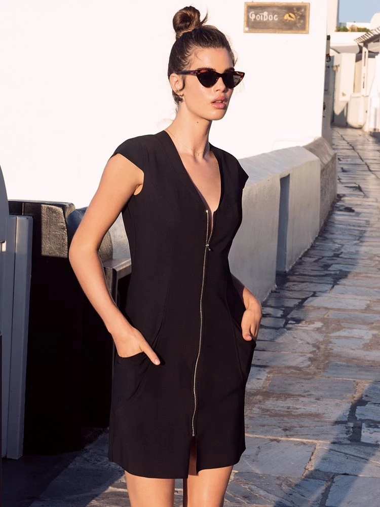 Reisekleid AMI 51 Schwarz Von Pain De Sucre – Bild 3