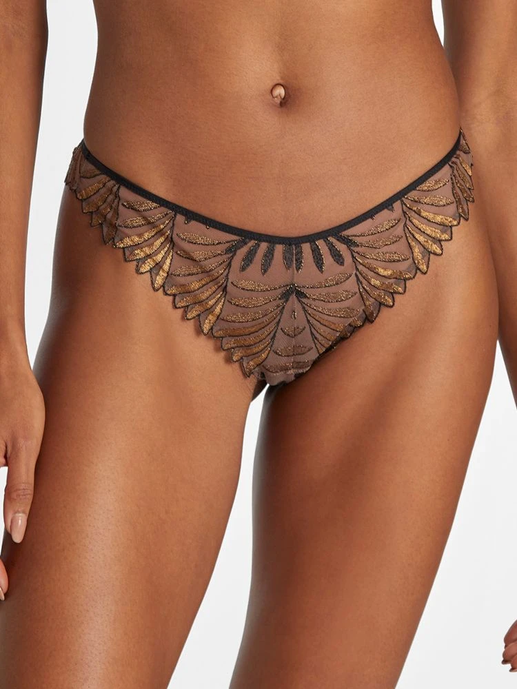 String SENSORY ILLUSION Von Aubade X Iris Van Herpen – Bild 2