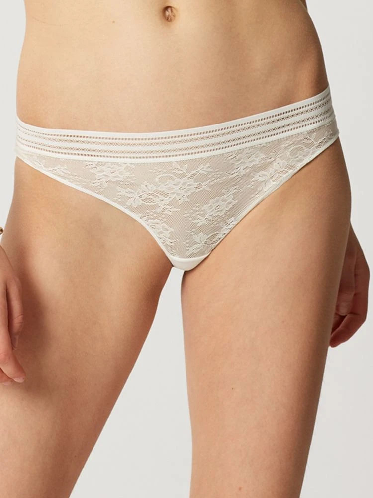 Tüllspitze String MISS LEJABY Von Maison Lejaby – Bild 2